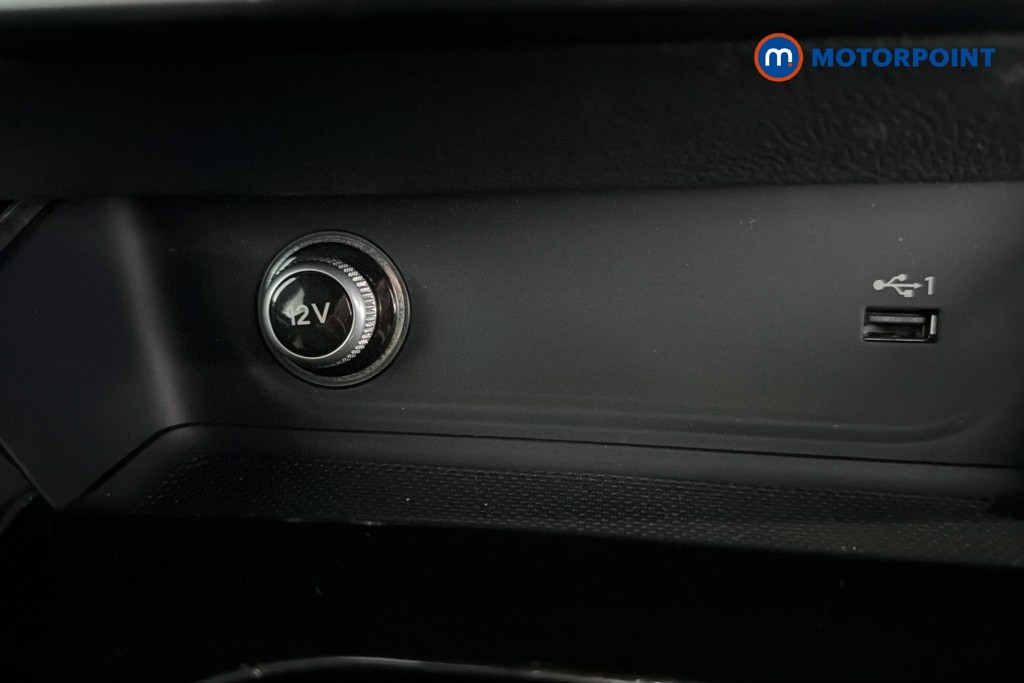 Audi A4 Black Edition Automatic Diesel Saloon - Stock Number (1631056) - 17th supplementary image