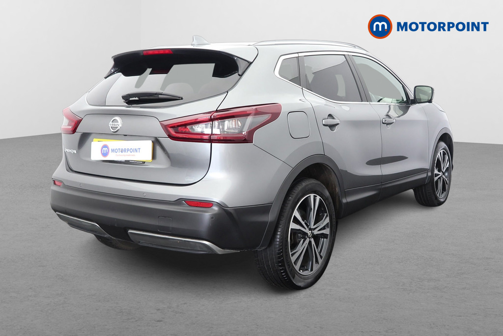 Nissan Qashqai N-Connecta Manual Petrol SUV - Stock Number (1631298) - Drivers side rear corner