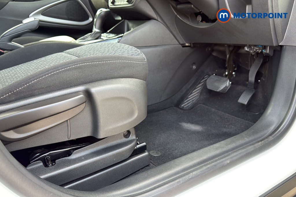 Vauxhall Crossland Design Automatic Petrol SUV - Stock Number (1631905) - 24th supplementary image