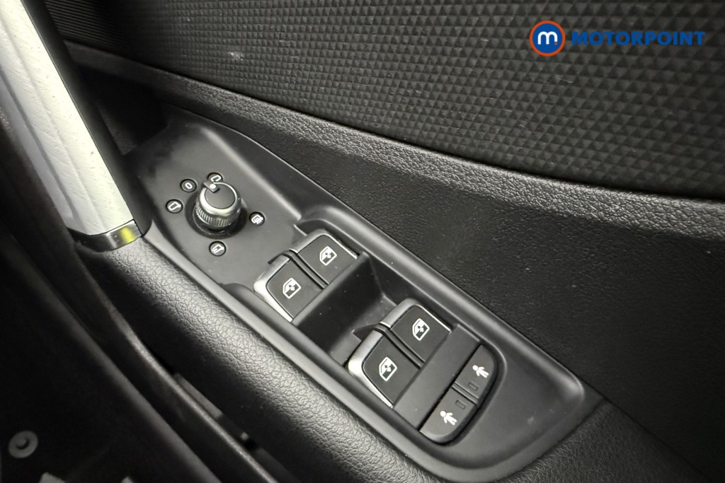 Audi Q2 S Line Automatic Petrol SUV - Stock Number (1632923) - 18th supplementary image