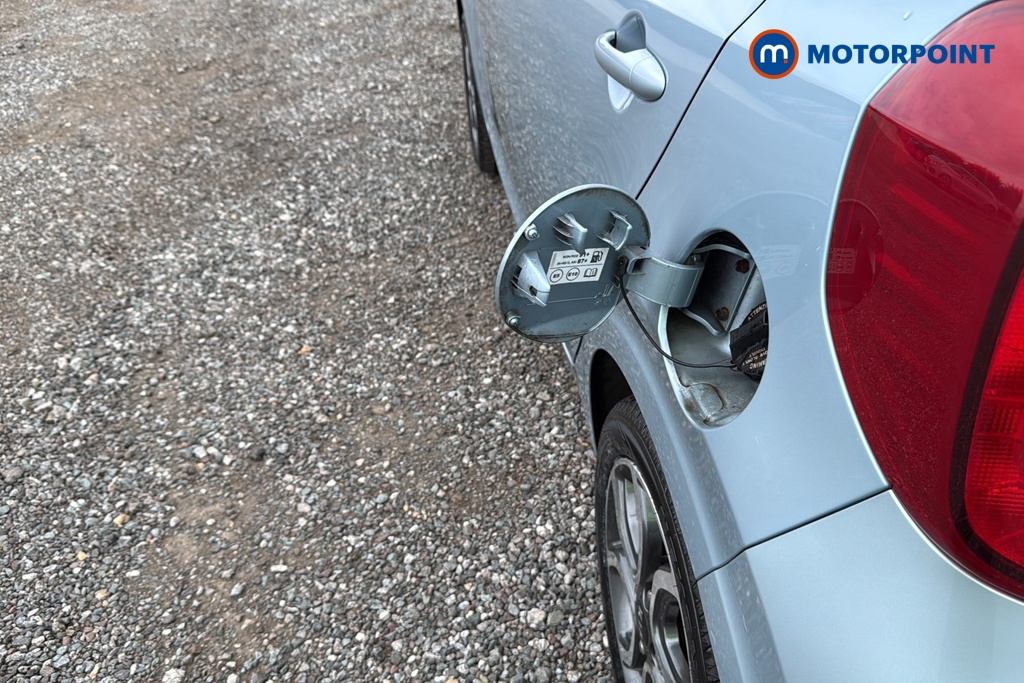 KIA Picanto Wave Manual Petrol Hatchback - Stock Number (1633401) - 41st supplementary image