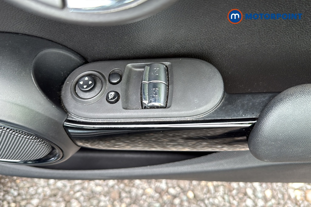 Mini Hatchback Cooper Classic Automatic Petrol Hatchback - Stock Number (1633421) - 19th supplementary image