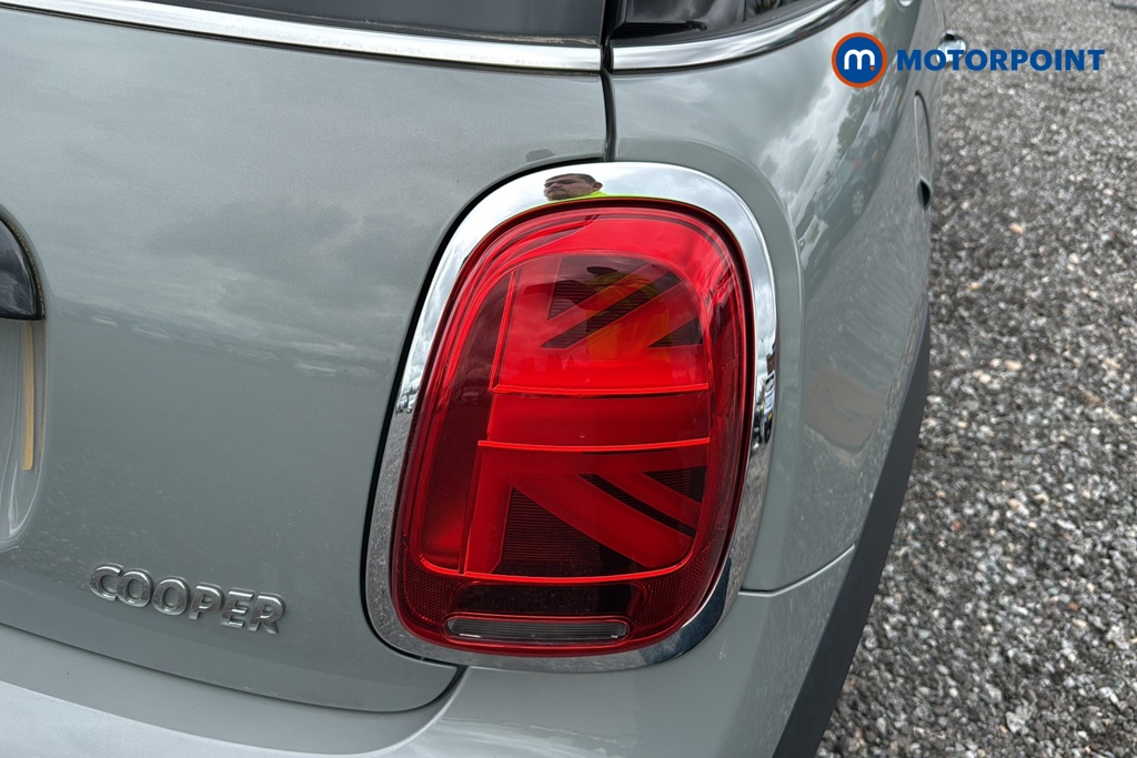 Mini Hatchback Cooper Classic Automatic Petrol Hatchback - Stock Number (1633421) - 36th supplementary image