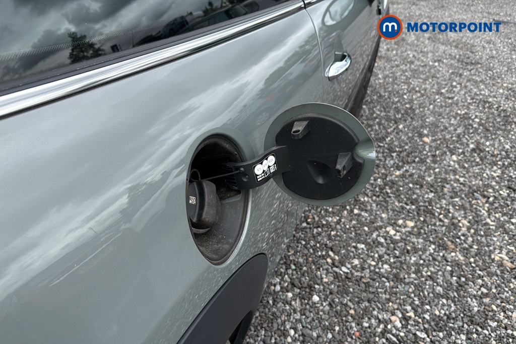 Mini Hatchback Cooper Classic Automatic Petrol Hatchback - Stock Number (1633421) - 41st supplementary image