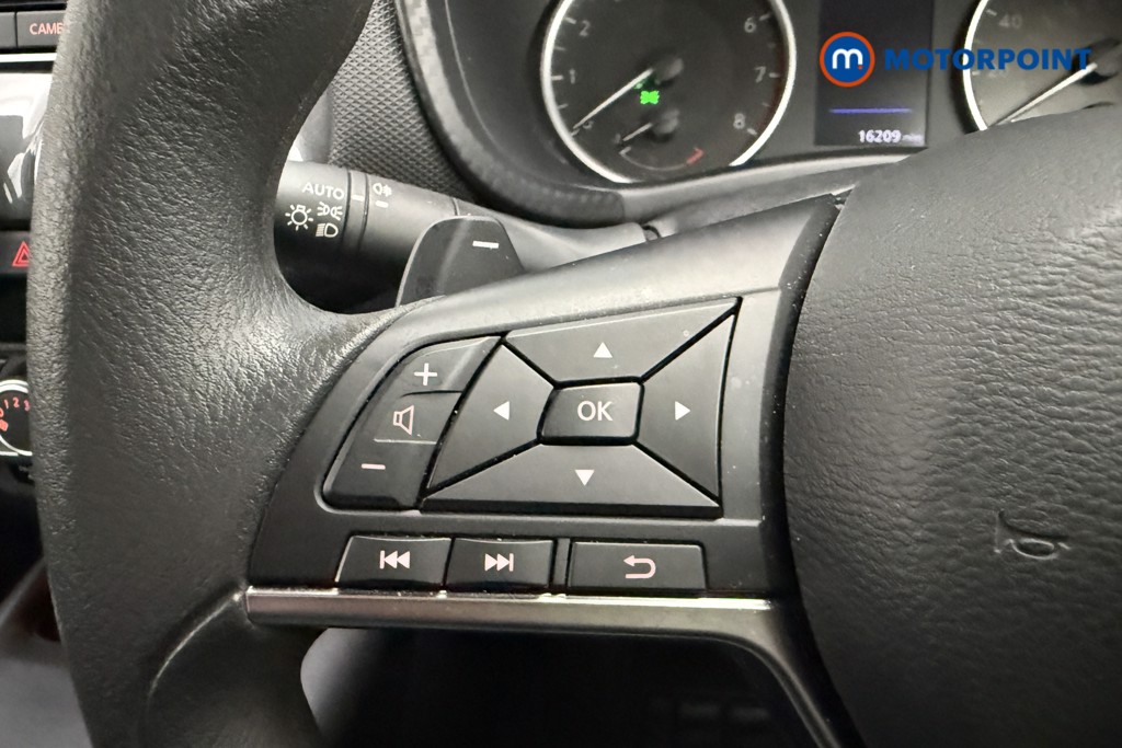 Nissan Juke Acenta Automatic Petrol SUV - Stock Number (1633522) - 13th supplementary image