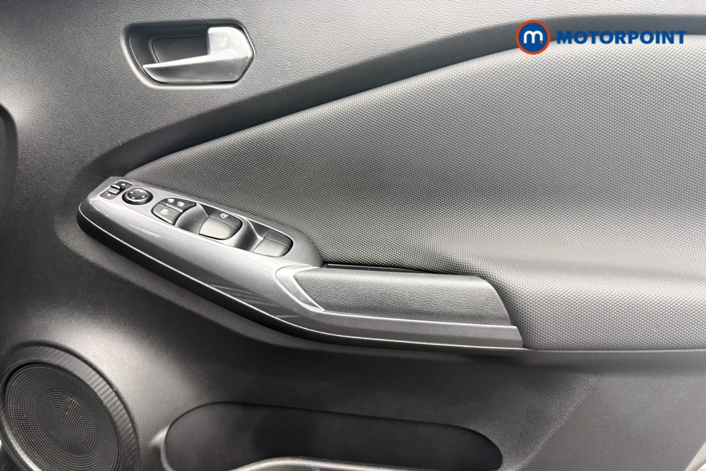 Nissan Juke Acenta Automatic Petrol SUV - Stock Number (1633522) - 17th supplementary image