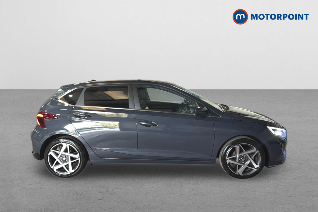 Hyundai I20 Ultimate Automatic Petrol Hatchback - Stock Number (1633568) - Drivers side
