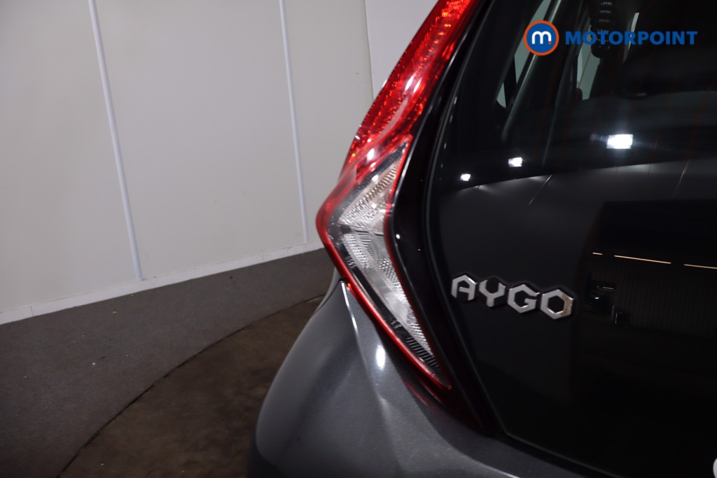 Toyota Aygo X-Play Manual Petrol Hatchback - Stock Number (1633913) - 30th supplementary image