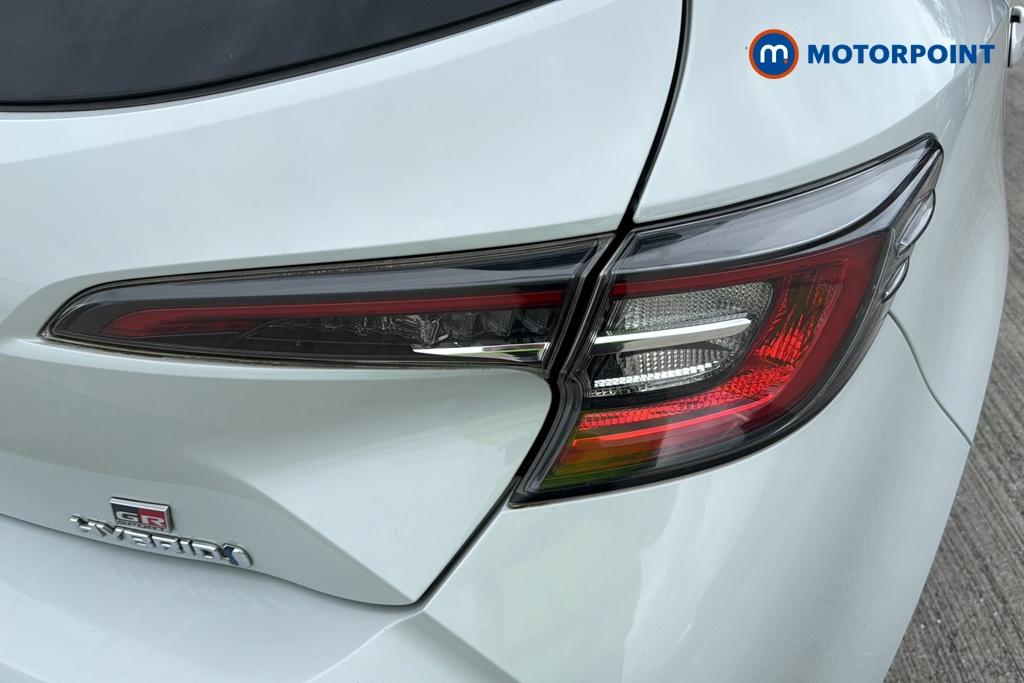 Toyota Corolla Gr Sport Automatic Petrol-Electric Hybrid Hatchback - Stock Number (1633914) - 36th supplementary image