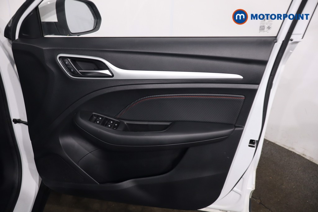 Mg Motor Uk ZS Exclusive Automatic Petrol SUV - Stock Number (1634002) - 23rd supplementary image