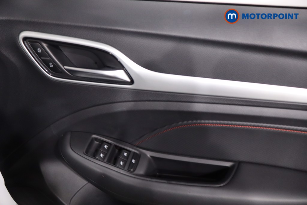 Mg Motor Uk ZS Exclusive Automatic Petrol SUV - Stock Number (1634002) - 24th supplementary image