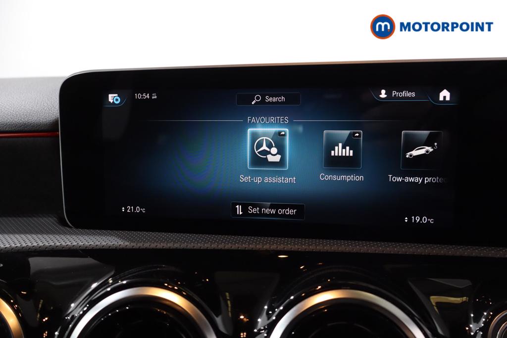 Mercedes-Benz A Class Amg Line Manual Petrol Hatchback - Stock Number (1634082) - 9th supplementary image