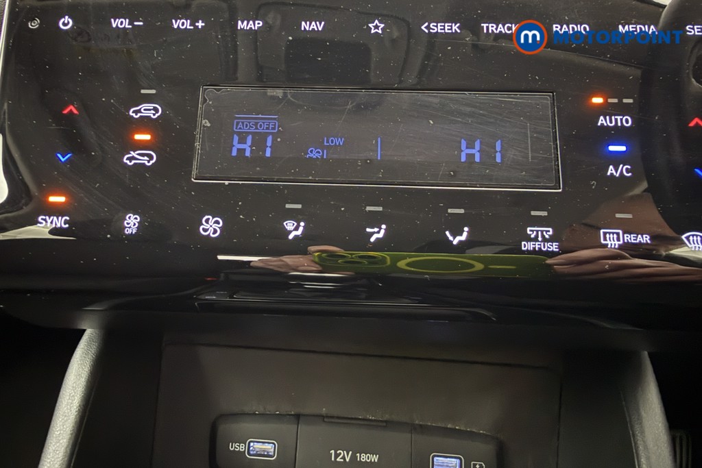 Hyundai Tucson Se Connect Manual Petrol SUV - Stock Number (1634127) - 16th supplementary image