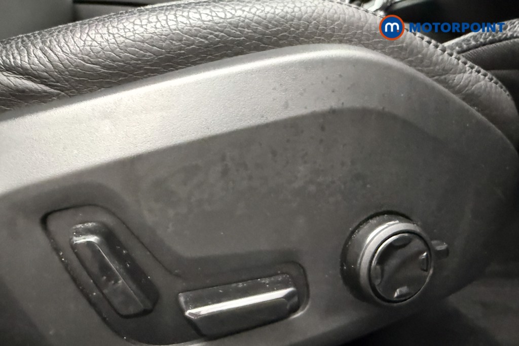 Volvo V90 Momentum Plus Automatic Petrol Estate - Stock Number (1634203) - 17th supplementary image