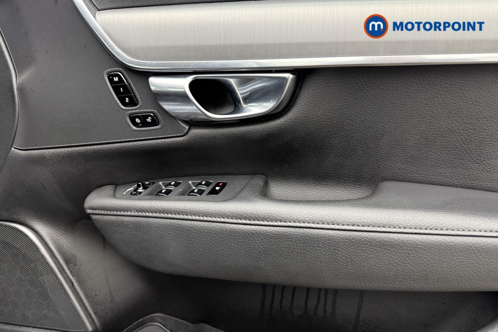 Volvo V90 Momentum Plus Automatic Petrol Estate - Stock Number (1634203) - 19th supplementary image