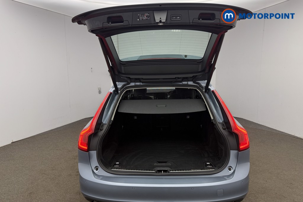 Volvo V90 Momentum Plus Automatic Petrol Estate - Stock Number (1634203) - 23rd supplementary image