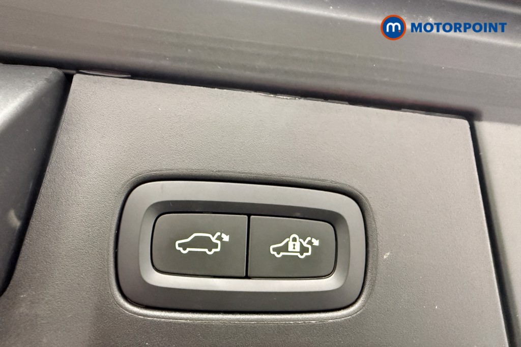 Volvo V90 Momentum Plus Automatic Petrol Estate - Stock Number (1634203) - 25th supplementary image