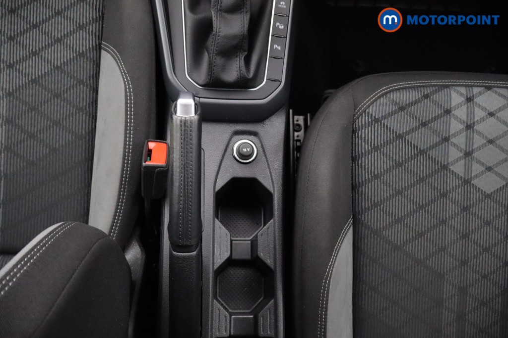 Volkswagen Taigo R-Line Automatic Petrol SUV - Stock Number (1634407) - 5th supplementary image