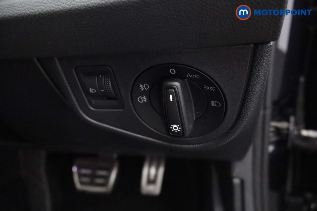 Volkswagen Taigo R-Line Automatic Petrol SUV - Stock Number (1634407) - 12th supplementary image