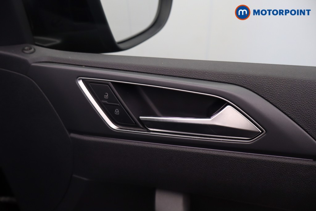 Volkswagen Taigo R-Line Automatic Petrol SUV - Stock Number (1634407) - 15th supplementary image