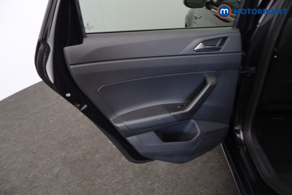 Volkswagen Taigo R-Line Automatic Petrol SUV - Stock Number (1634407) - 23rd supplementary image