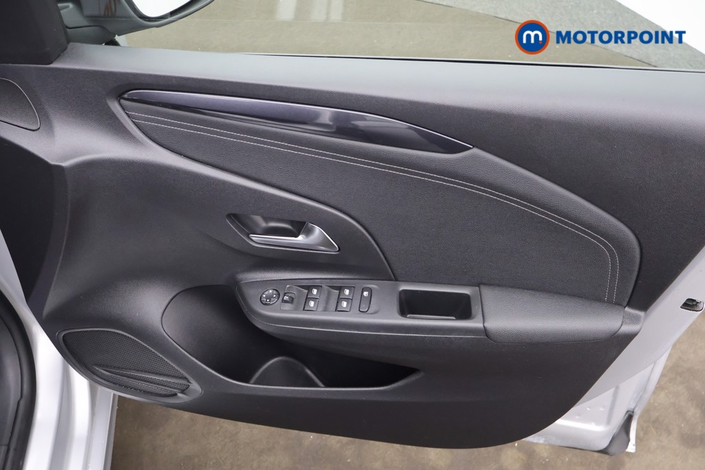 Vauxhall Corsa GS Manual Petrol Hatchback - Stock Number (1634674) - 14th supplementary image
