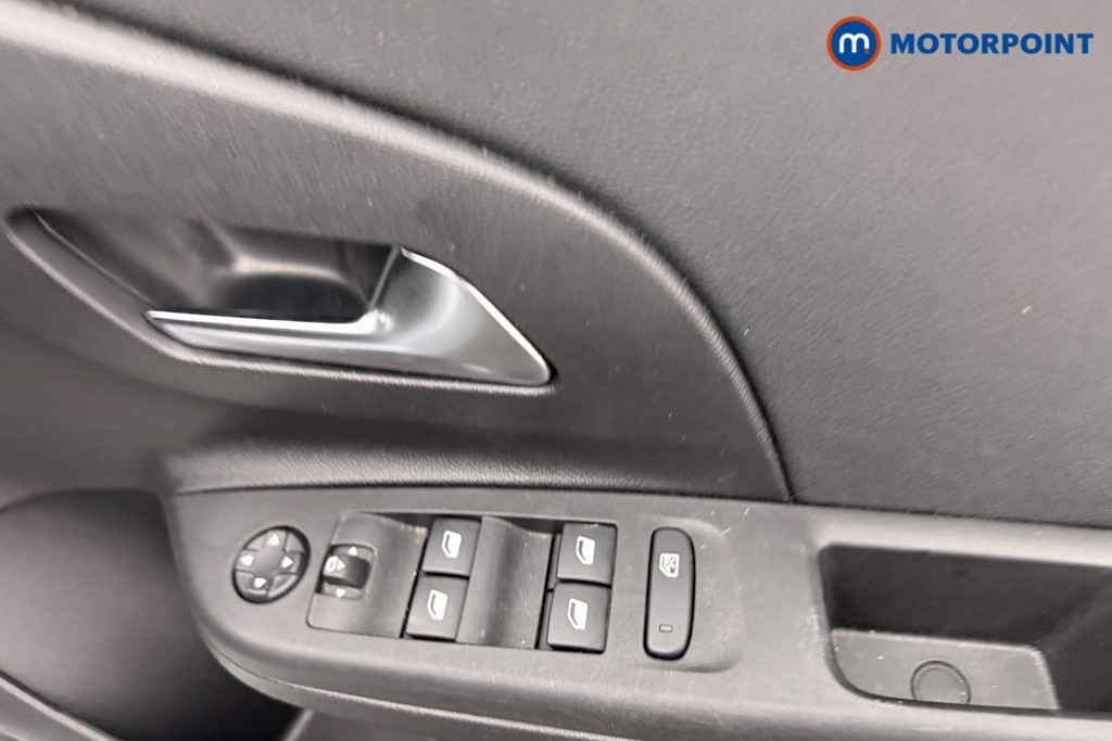 Vauxhall Corsa GS Manual Petrol Hatchback - Stock Number (1634680) - 9th supplementary image