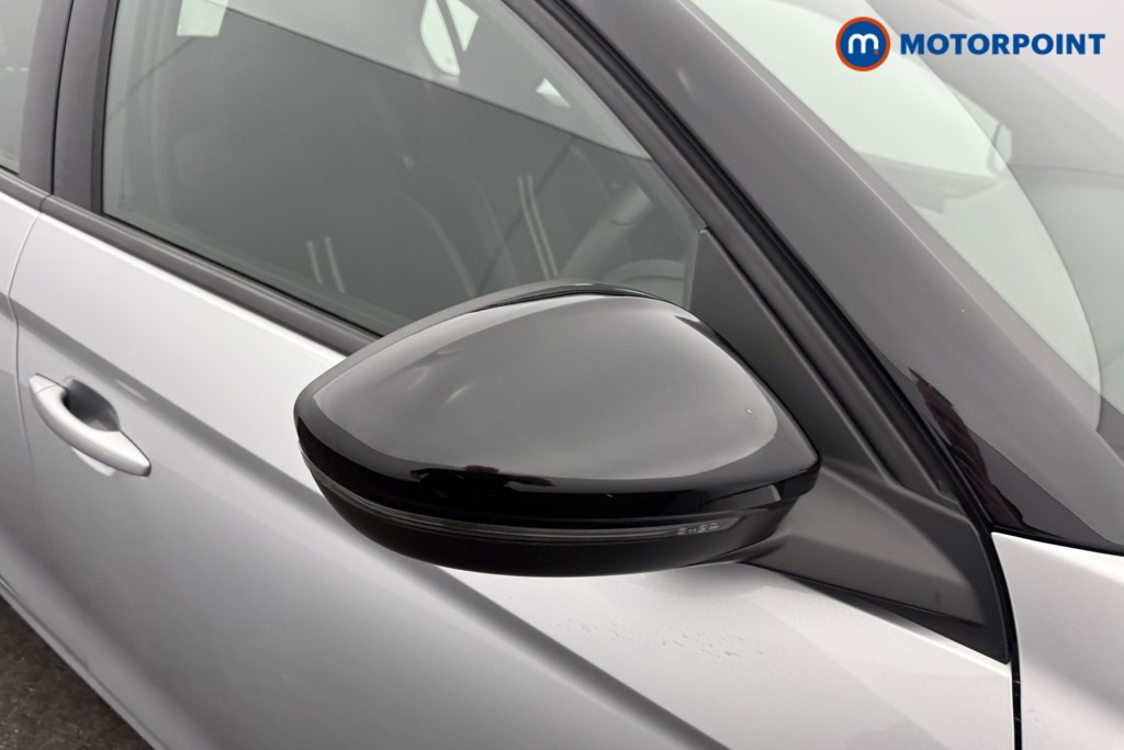Vauxhall Corsa GS Manual Petrol Hatchback - Stock Number (1634680) - 17th supplementary image