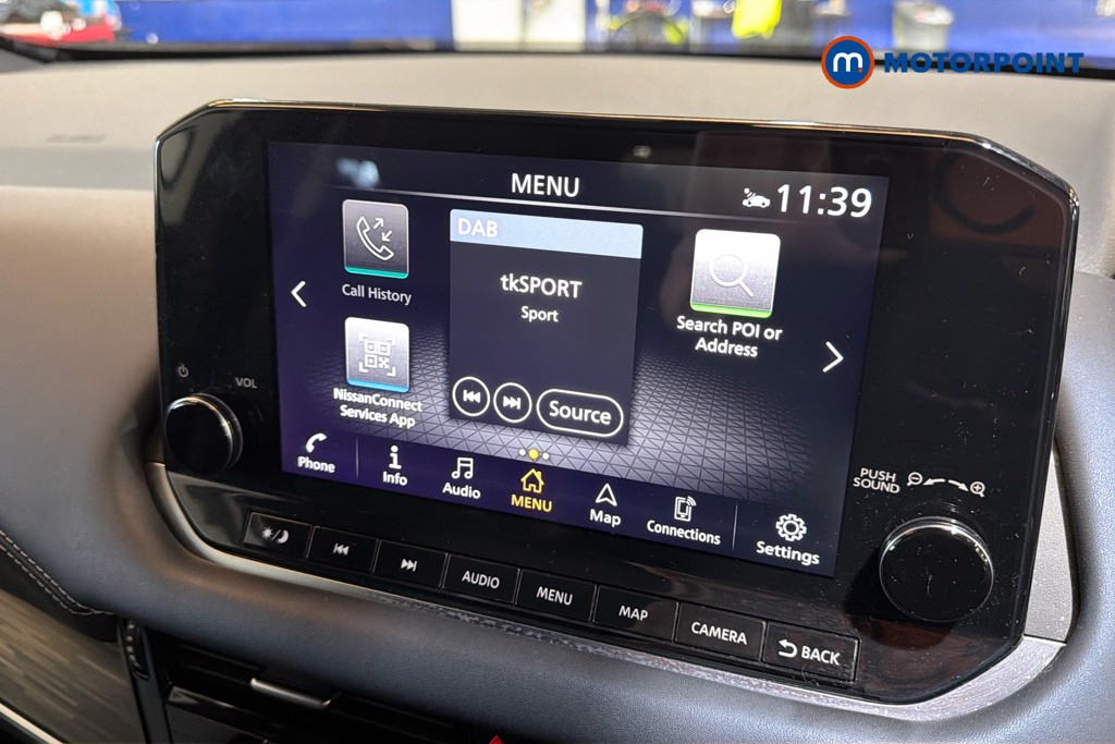 Nissan Qashqai Tekna Automatic Petrol SUV - Stock Number (1634778) - 9th supplementary image