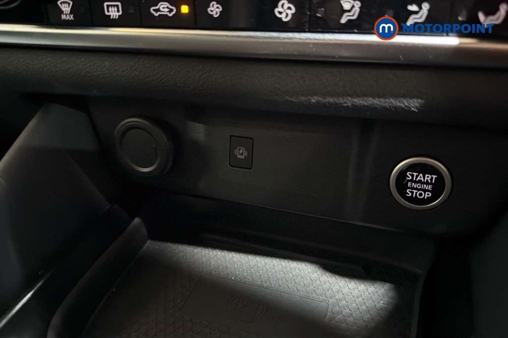 Nissan Qashqai Tekna Automatic Petrol SUV - Stock Number (1634778) - 17th supplementary image