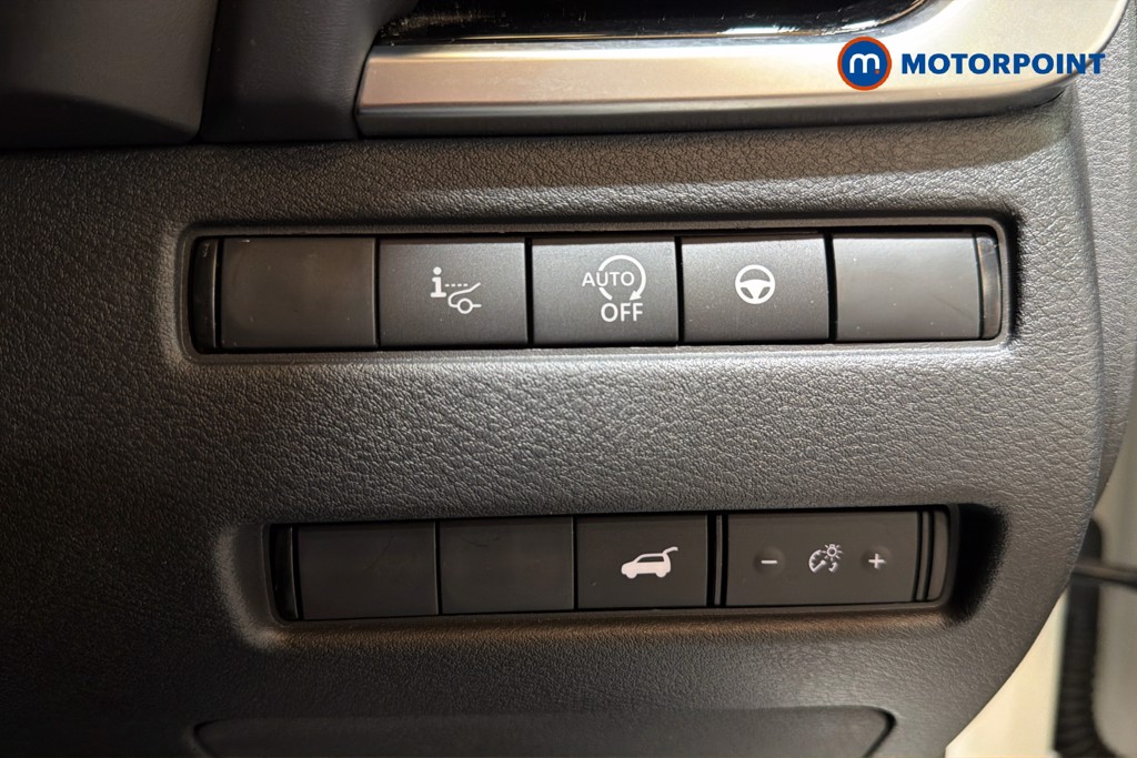 Nissan Qashqai Tekna Automatic Petrol SUV - Stock Number (1634778) - 18th supplementary image