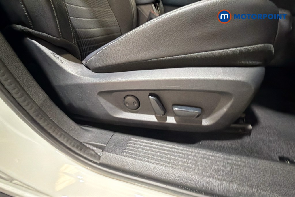Nissan Qashqai Tekna Automatic Petrol SUV - Stock Number (1634778) - 25th supplementary image