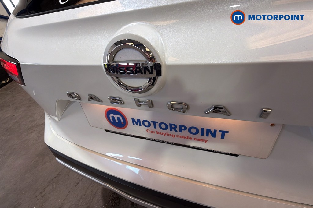 Nissan Qashqai Tekna Automatic Petrol SUV - Stock Number (1634778) - 37th supplementary image