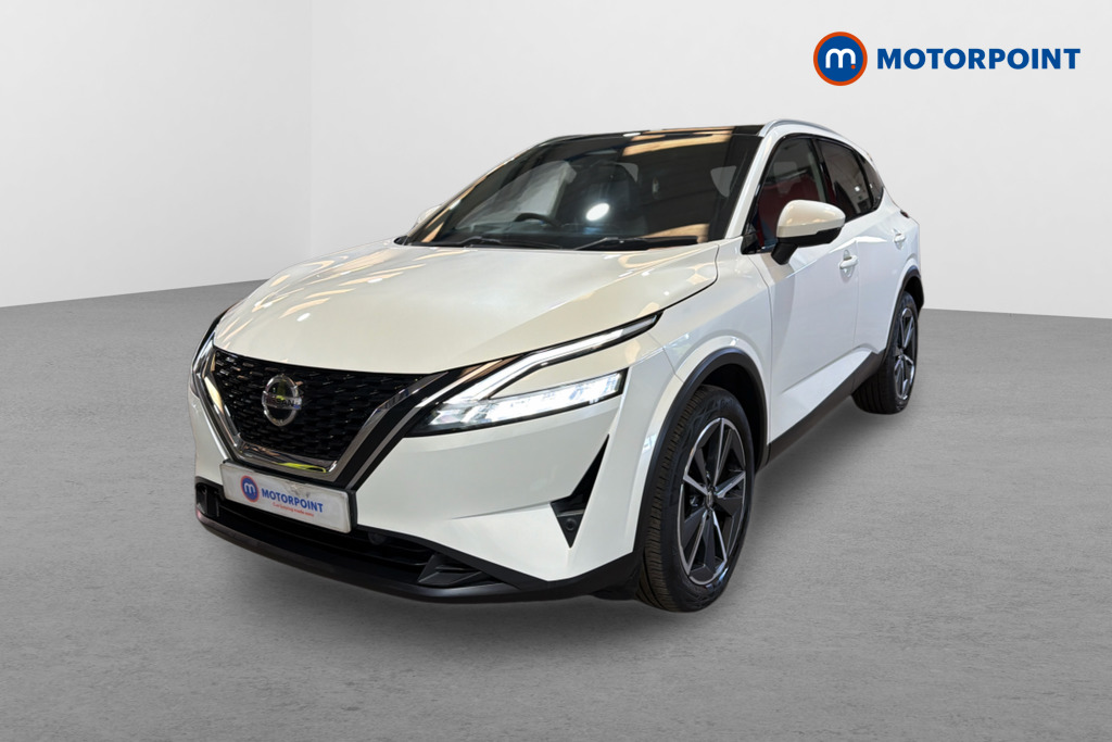 Nissan Qashqai Tekna Automatic Petrol SUV - Stock Number (1634778) - Passenger side front corner