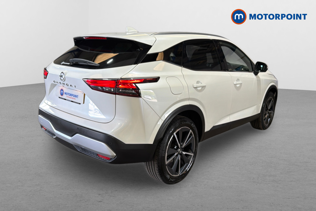 Nissan Qashqai Tekna Automatic Petrol SUV - Stock Number (1634778) - Drivers side rear corner