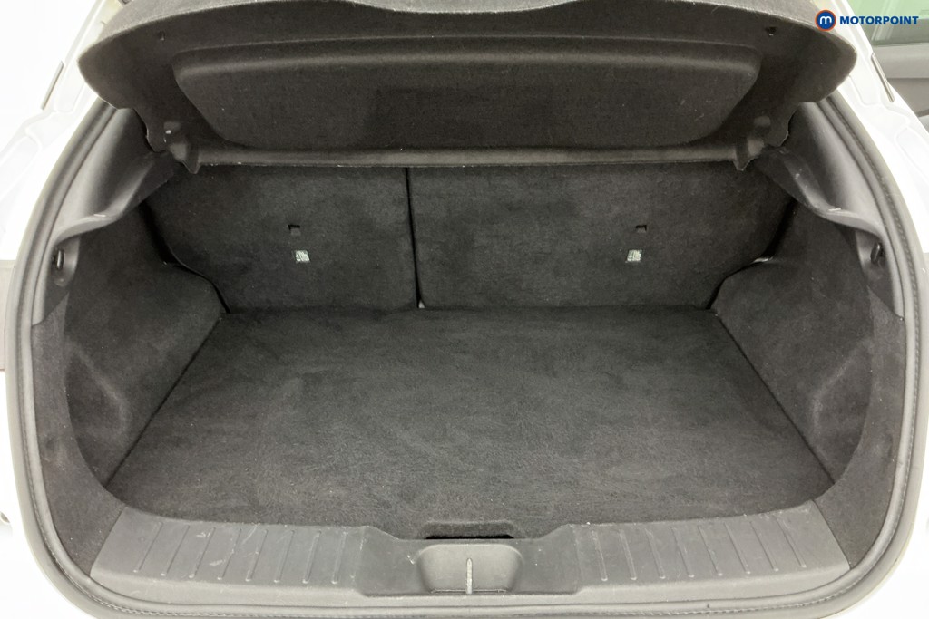 Nissan Juke N-Connecta Manual Petrol SUV - Stock Number (1635155) - 4th supplementary image