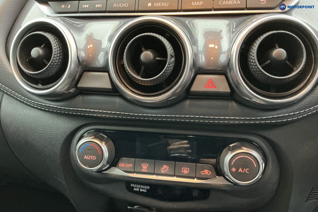 Nissan Juke N-Connecta Manual Petrol SUV - Stock Number (1635155) - 19th supplementary image