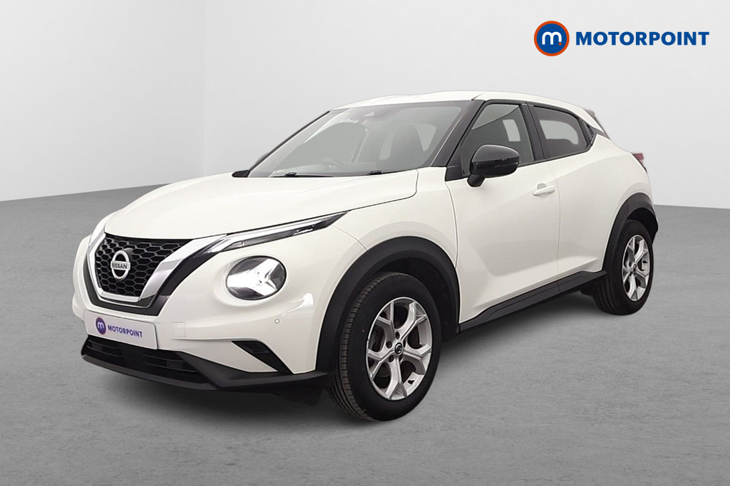 Nissan Juke N-Connecta Manual Petrol SUV - Stock Number (1635155) - Passenger side front corner