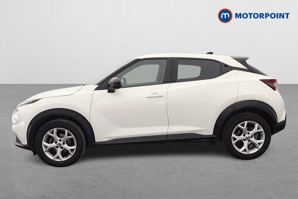 Nissan Juke N-Connecta Manual Petrol SUV - Stock Number (1635155) - Passenger side