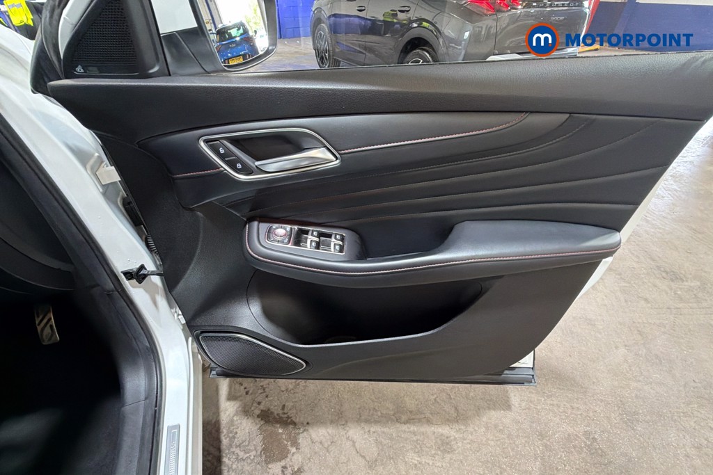 Mg Motor Uk HS Exclusive Automatic Petrol SUV - Stock Number (1635929) - 19th supplementary image