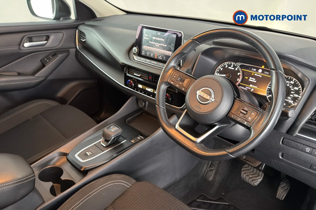Nissan Qashqai Acenta Premium Automatic Petrol SUV - Stock Number (1636105) - 2nd supplementary image