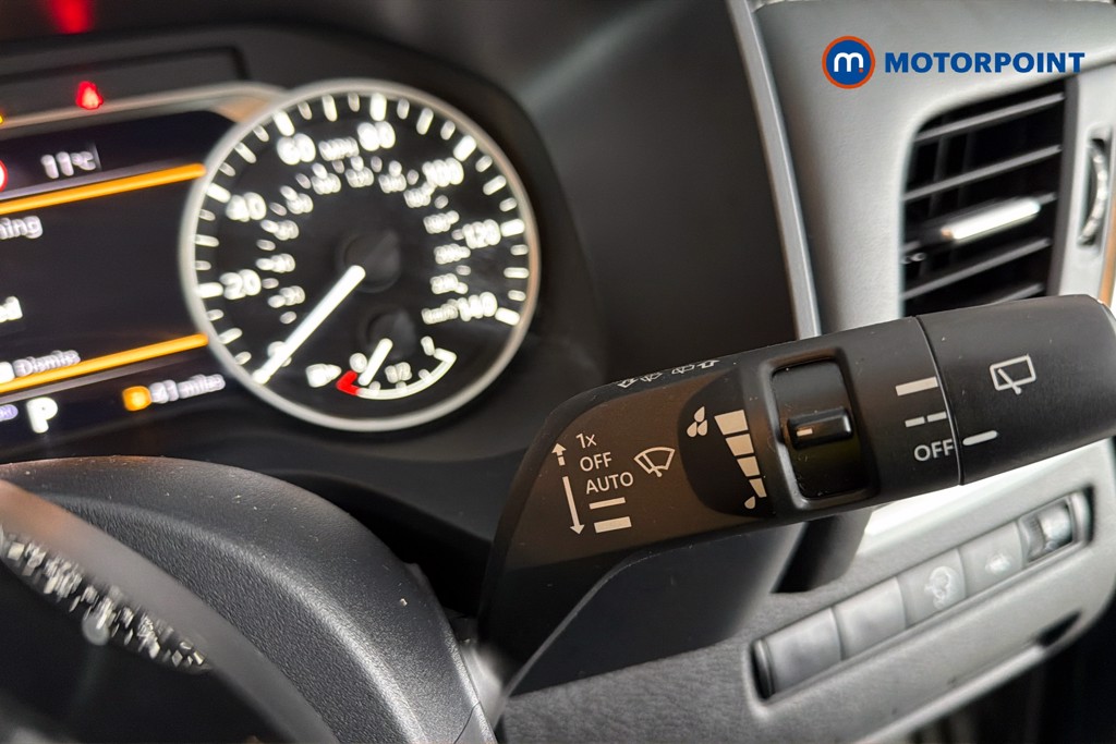 Nissan Qashqai Acenta Premium Automatic Petrol SUV - Stock Number (1636105) - 7th supplementary image