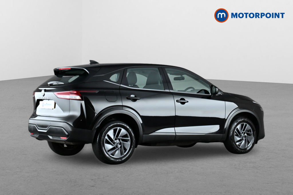Nissan Qashqai Acenta Premium Automatic Petrol SUV - Stock Number (1636105) - Drivers side rear corner
