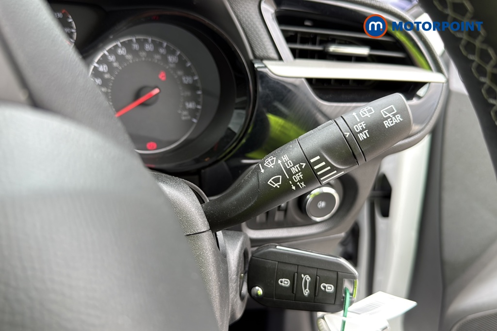 Vauxhall Corsa Se Edition Manual Petrol Hatchback - Stock Number (1636200) - 6th supplementary image