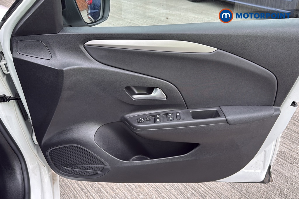 Vauxhall Corsa Se Edition Manual Petrol Hatchback - Stock Number (1636200) - 18th supplementary image