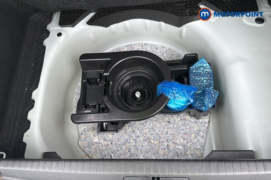 Vauxhall Corsa Se Edition Manual Petrol Hatchback - Stock Number (1636200) - 33rd supplementary image