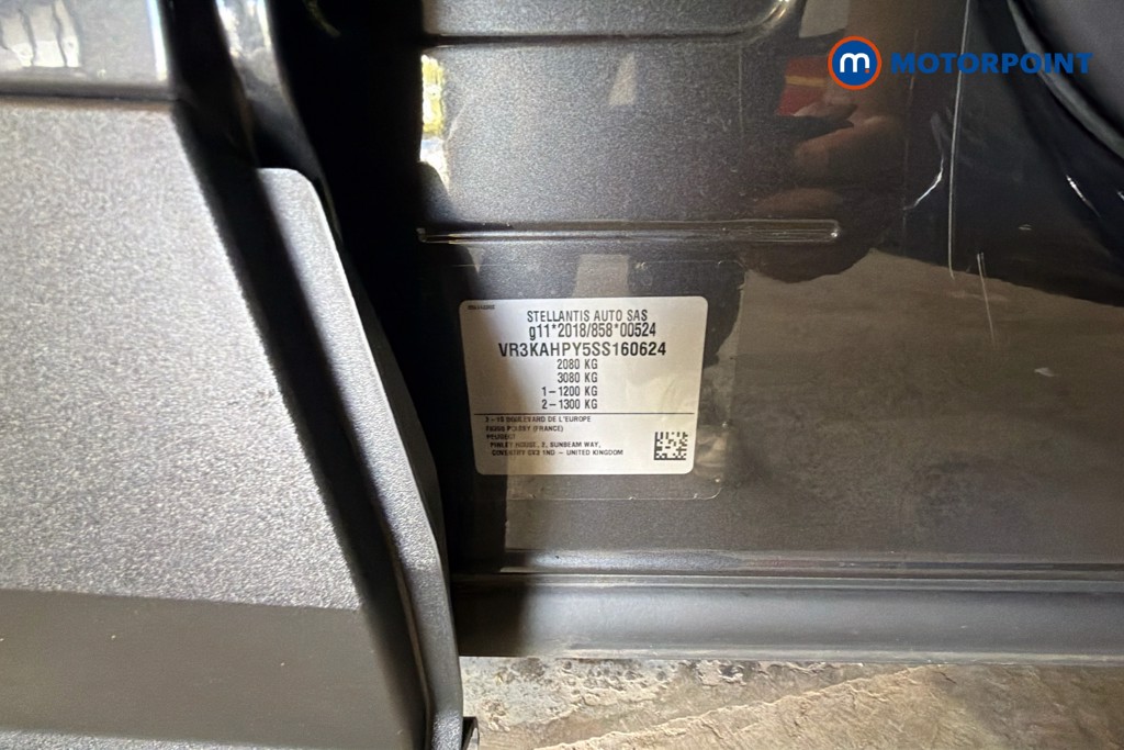 Peugeot 3008 GT Automatic Petrol SUV - Stock Number (1636201) - 19th supplementary image