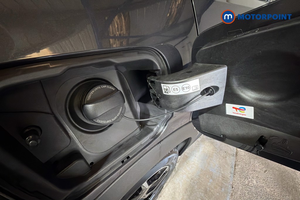 Peugeot 3008 GT Automatic Petrol SUV - Stock Number (1636201) - 41st supplementary image