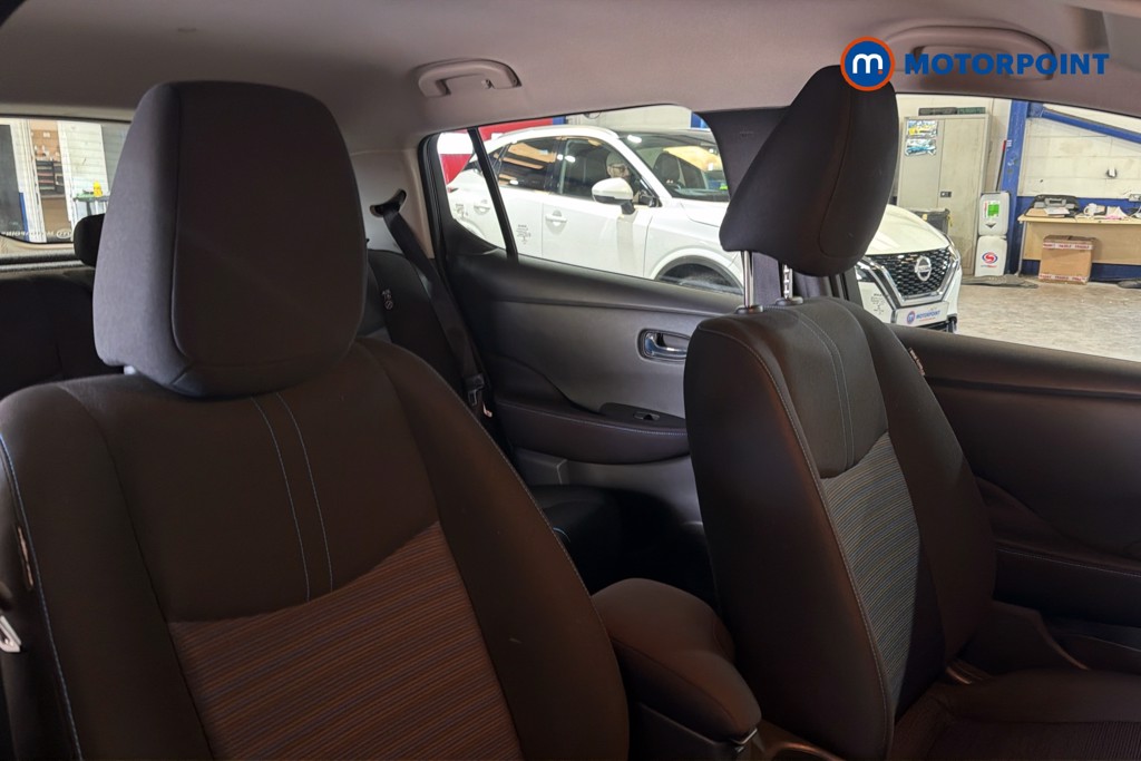 Nissan Leaf Acenta Automatic Electric Hatchback - Stock Number (1636500) - 22nd supplementary image
