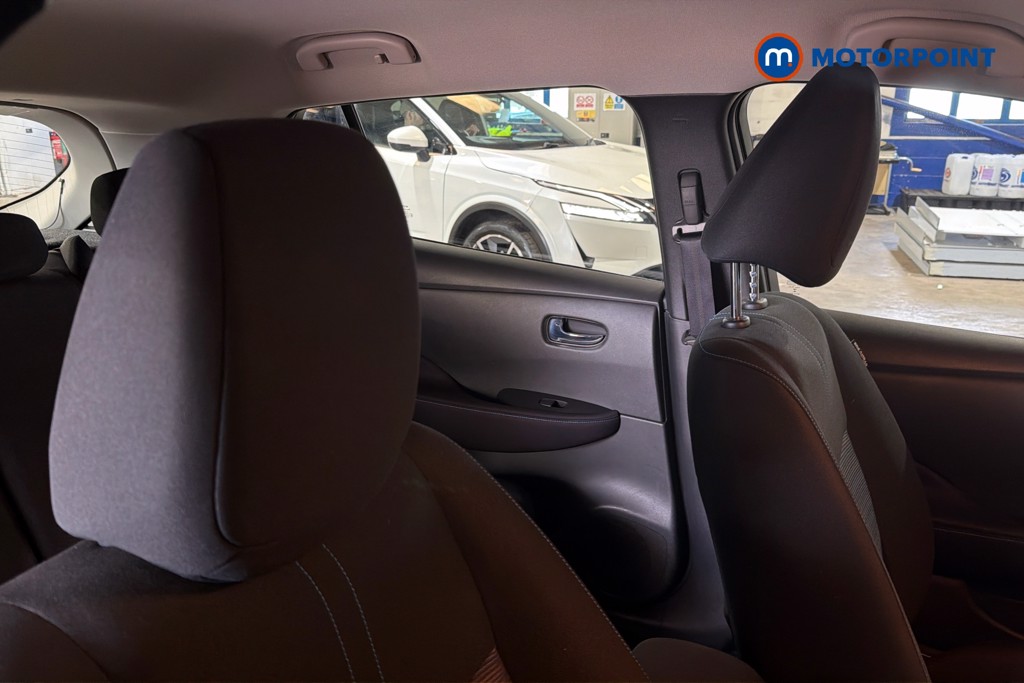 Nissan Leaf Acenta Automatic Electric Hatchback - Stock Number (1636500) - 23rd supplementary image